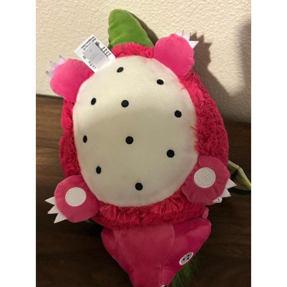 Dragon fruit squishable - Picture 3 of 4